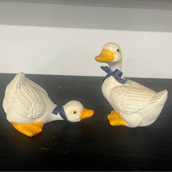 Ceramic Duck/Geese Figurines Pair – Vintage Home Decor Farmhouse Shabby Chic - Picture 2 of 12